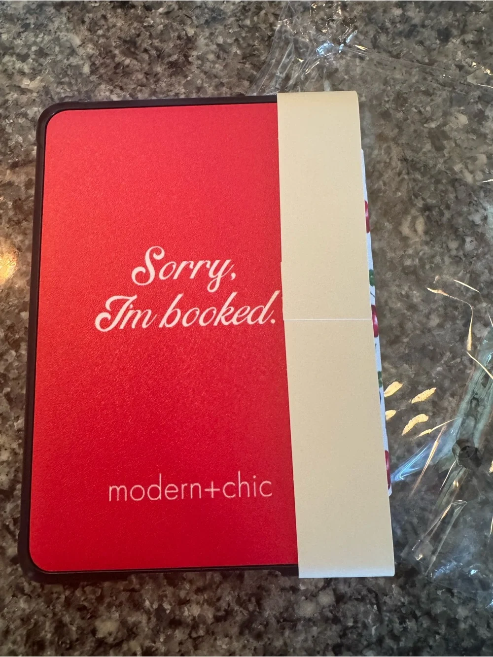 *BRAND NEW IN PACKAGE* modern+chic Fruit Print Kindle Paperwhite case